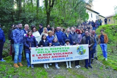 MARSCH FÜR DEN RESPEKT GEGENÜBER DER NATUR UND GEWALTLOSIGKEIT GEGENÜBER DEN TIEREN 2016
